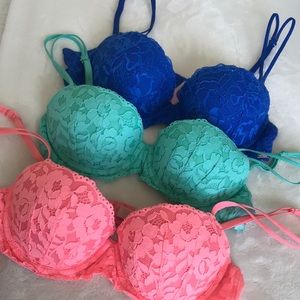 1/$12 OR 3/$30 Victoria’s Secret Pink pushup bras